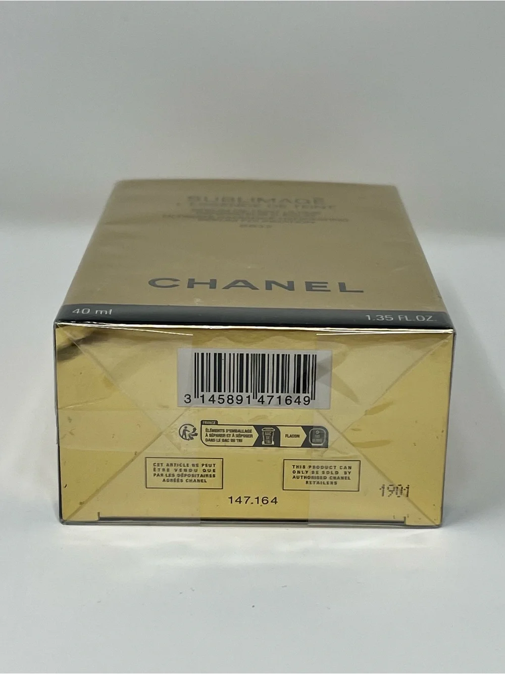 CHANEL sealed please